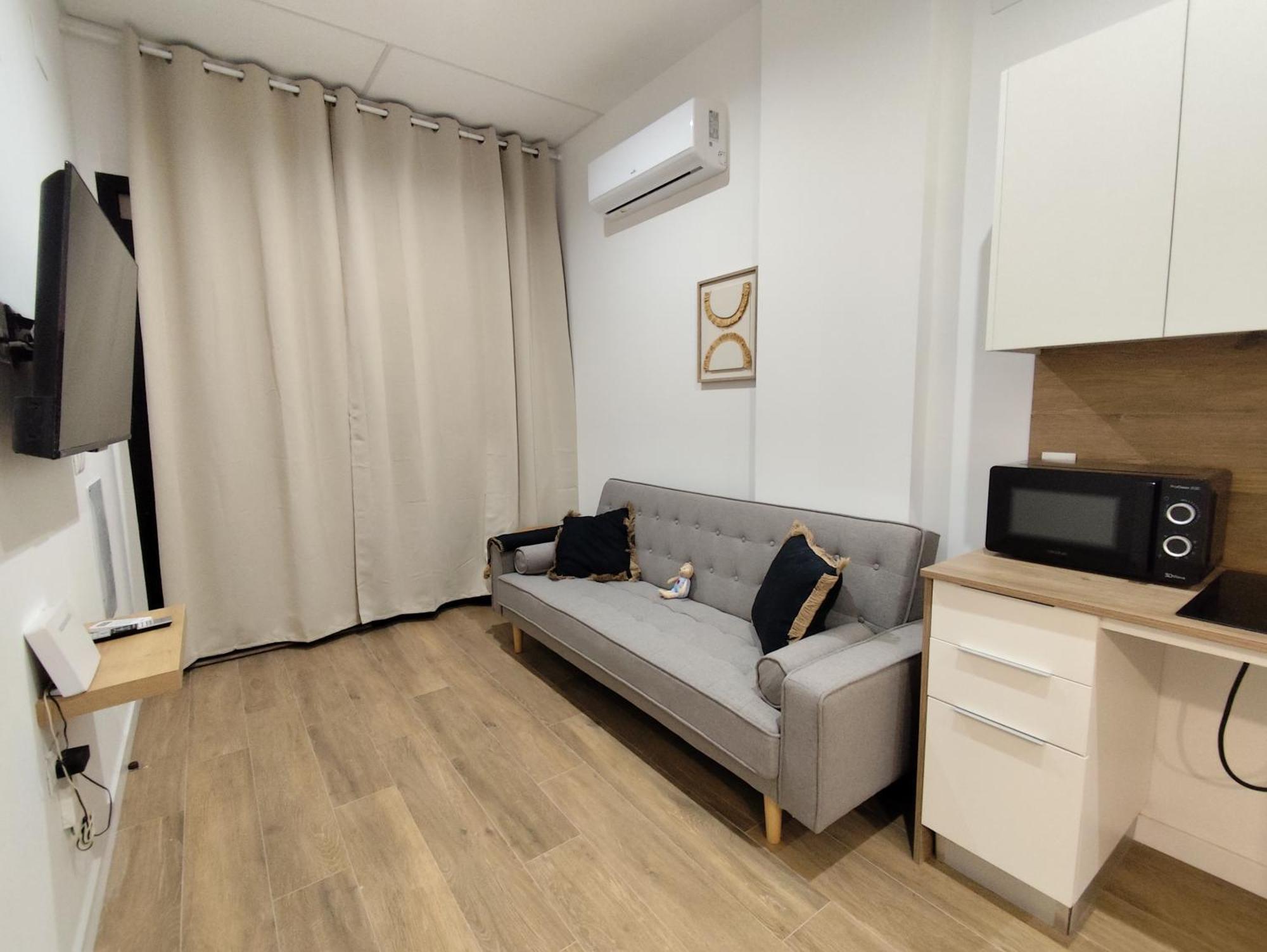 Travel Habitat Mediterranean Suites Valencia Room photo
